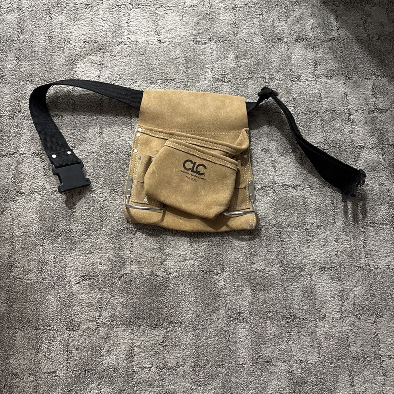 CLC Heavy Duty Custom Leathercraft NO. 1823X Toolbelt (Practically Brand New)