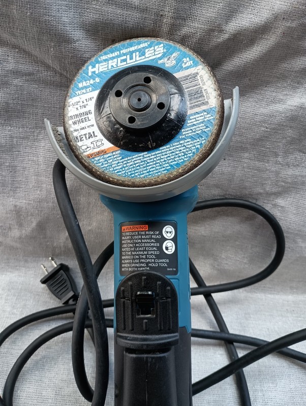 Hercules Angle Grinder Blue HE61P 11 Amp 4-1/2" Heavy Duty Corded - Used Once! gallery