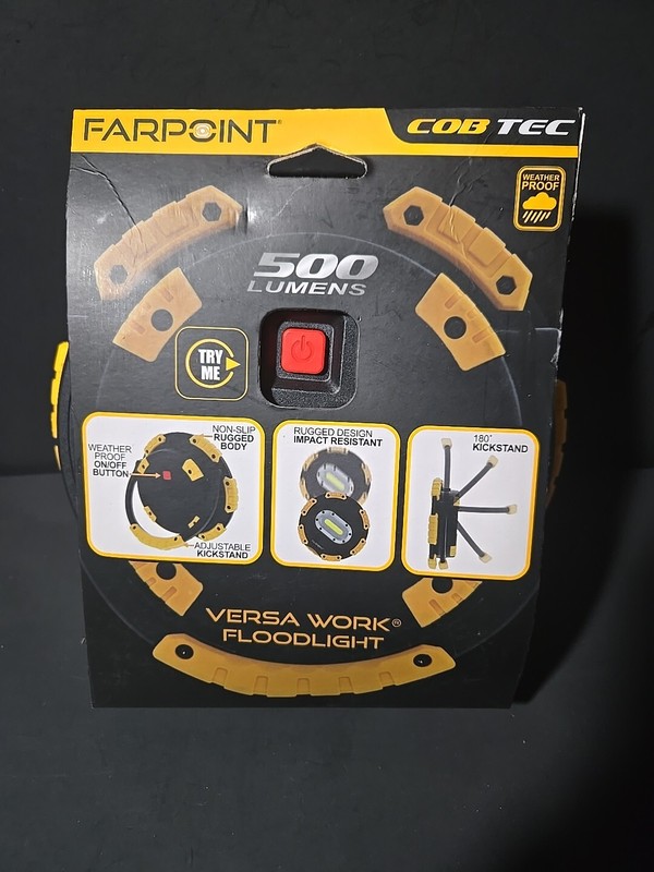 Farpoint Versa Work Floodlight 500 Lumens Weather Proof 180° Kickstand COB TEC gallery
