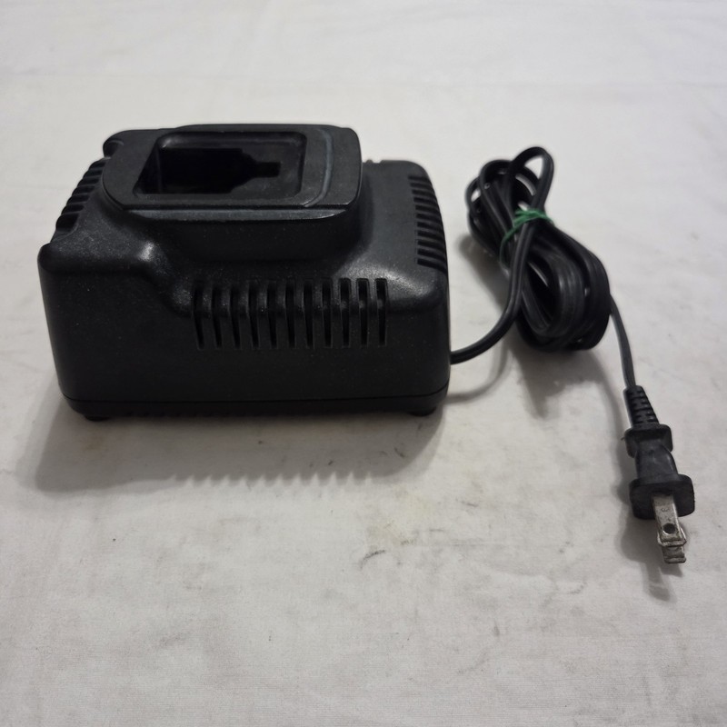 DeWalt DW9116 1 Hour NiCd Battery Charger 9.6V - 18V - Tested & Working gallery