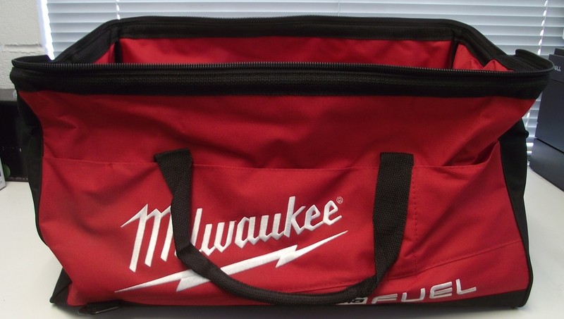Milwaukee 50-55-3565 M18 Fuel Heavy Duty Soft Side Contractor Bag 22″ x 12″ x 12