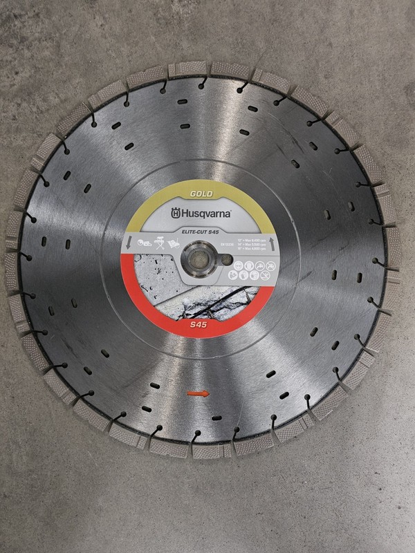 16″ Husqvarna ELITE-CUT™ S45 EXO-GRIT Diamond Concrete Blade
