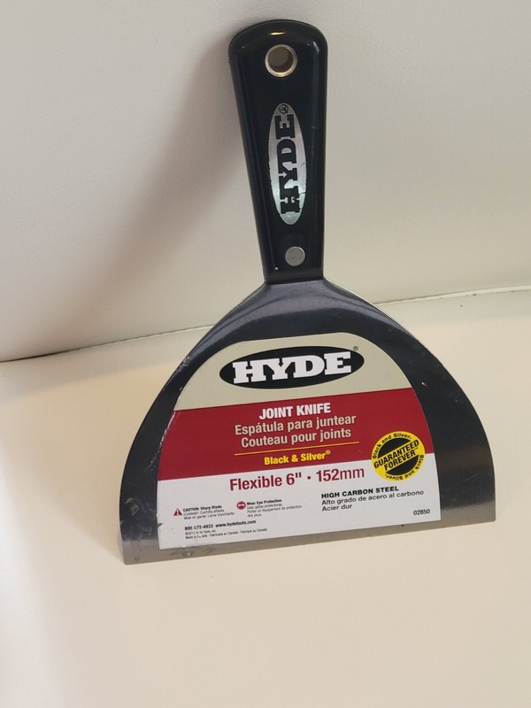 Hyde Tools 02850 Black & Silver Flexible Joint Knife, High Carbon Steel, 6″ new