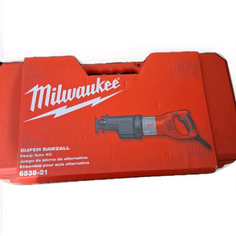 Milwaukee 2538-21 corded Sawzall reciprocating saw