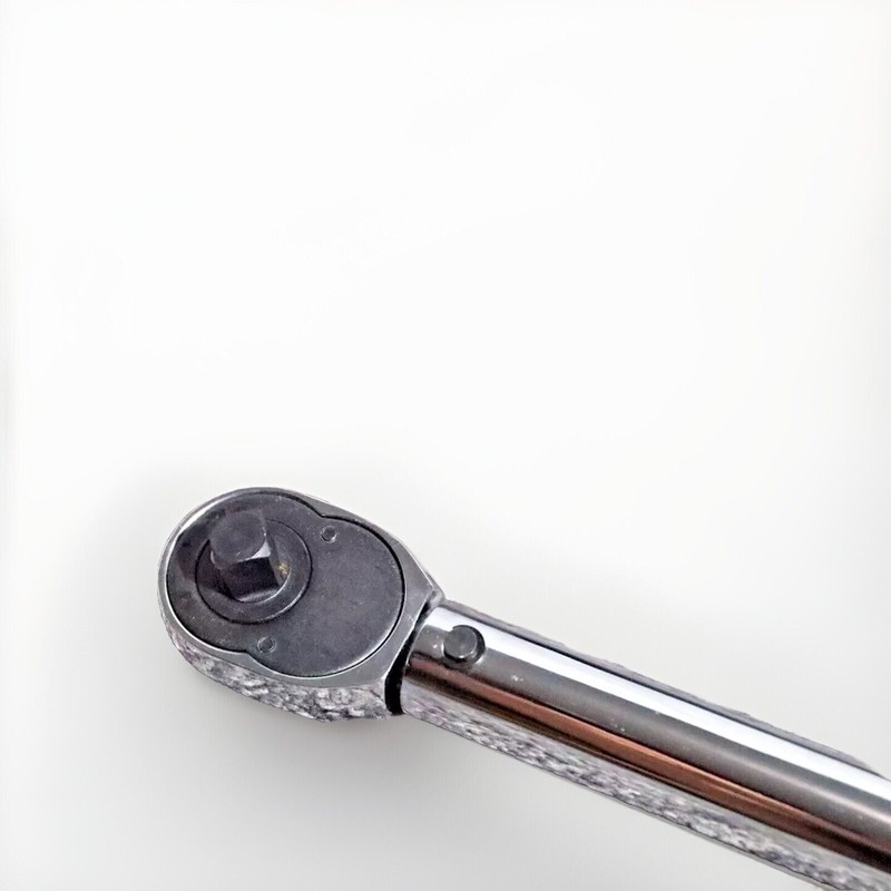 Pittsburgh Pro 3/8 IN Reversible TORQUE WRENCH DRIVE 5-80 FT LB 61276 Case Inclu gallery