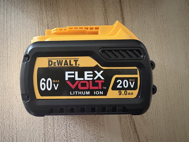 DEWALT FLEXVOLT 20V/60V MAX* 9Ah Battery