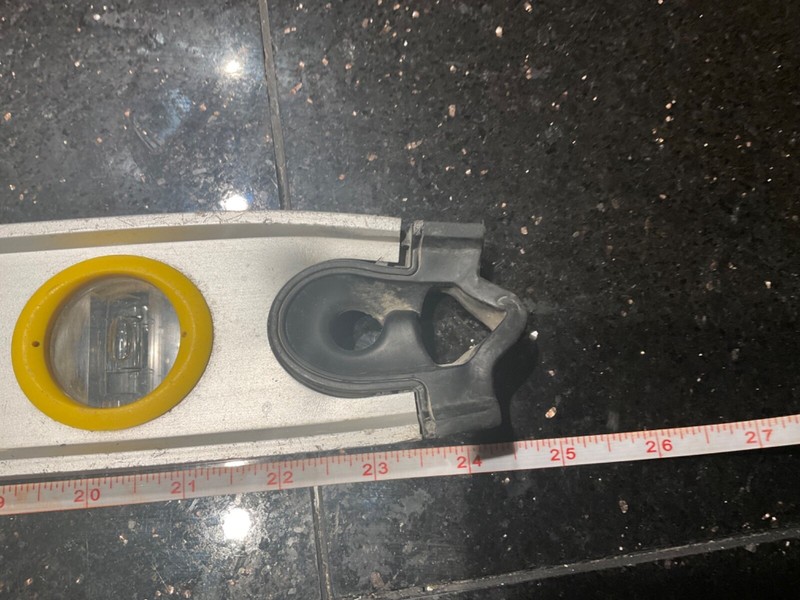 Stanley FatMax 24” 600 MM Aluminum Level 43-500 gallery