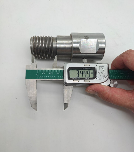 Thread Adapter for Diamond Drill Core Bits Male 1 1/4-7 To Female M22 Connection
