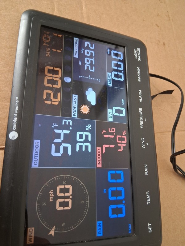 Ambient wireless Weather station WS-2902D working but display has many scratches gallery