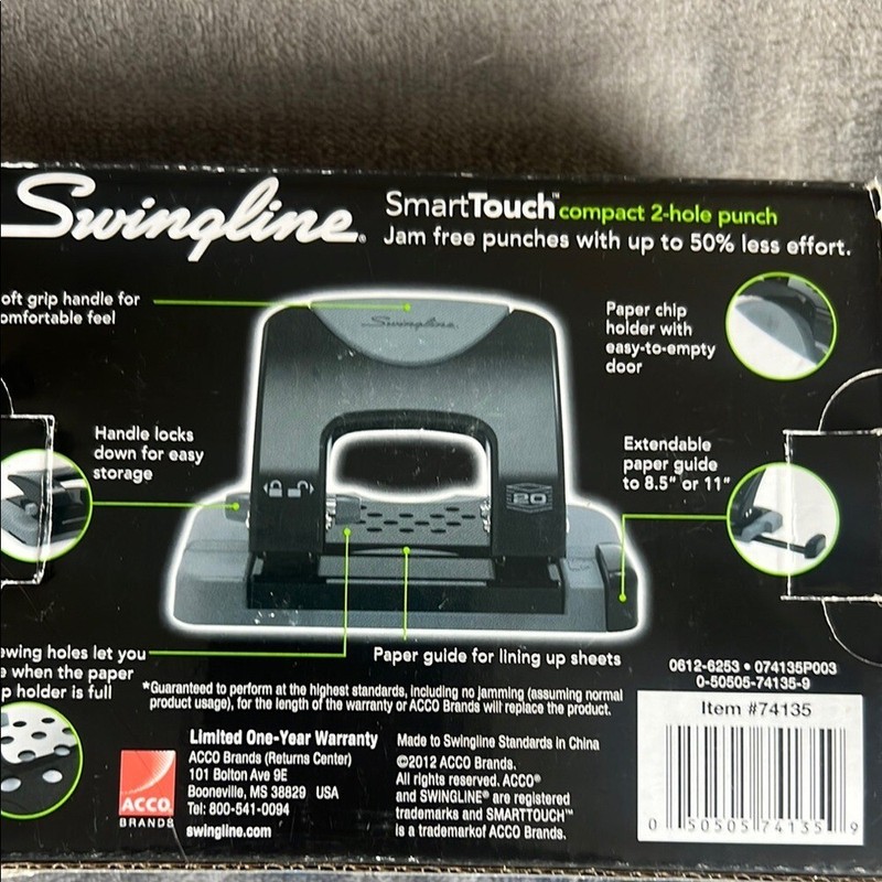 Smart Touch Compact 2- hole puncher gallery