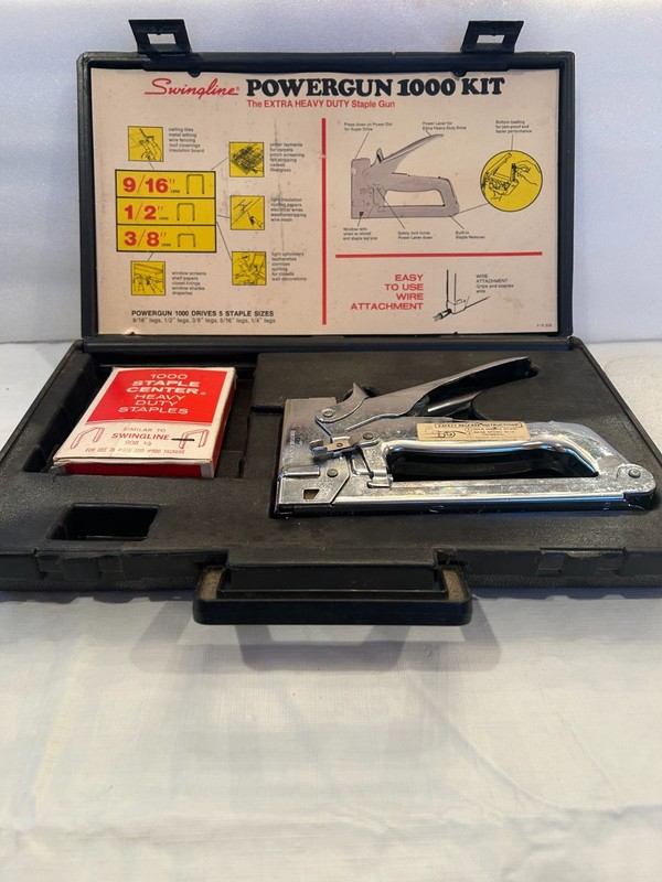 Swingline Power Gun 1000 Kit Staple Gun & Storage Case