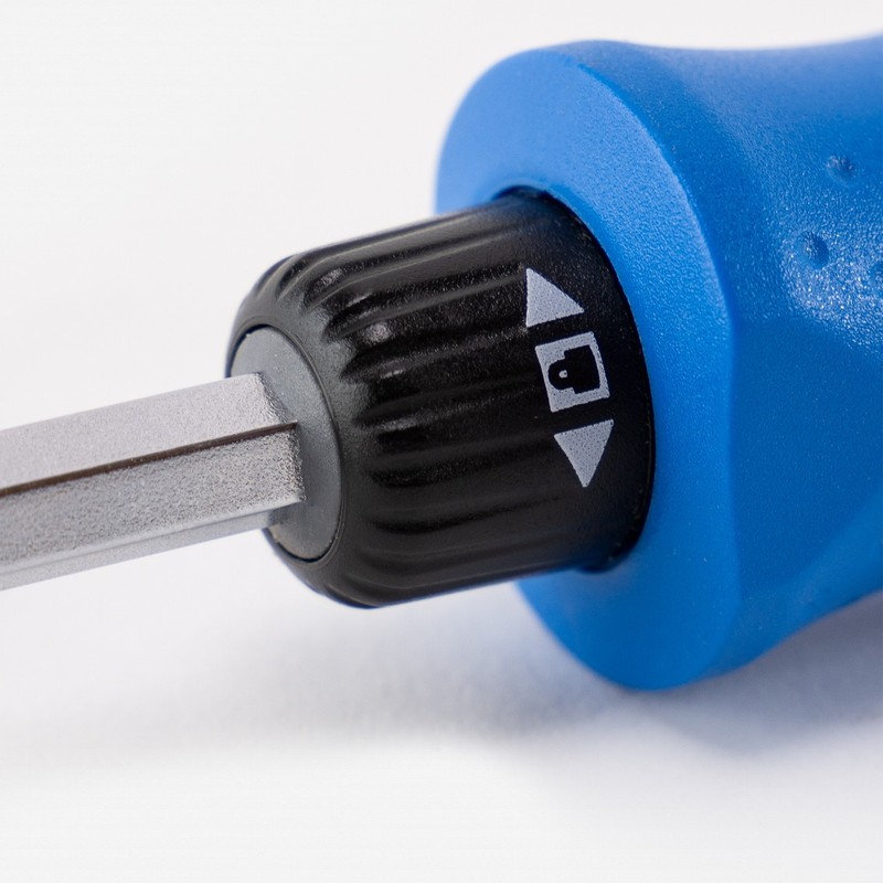 Gedore 2675 SilentGEAR Ratcheting Screwdriver with 1/4" Bit Holder gallery