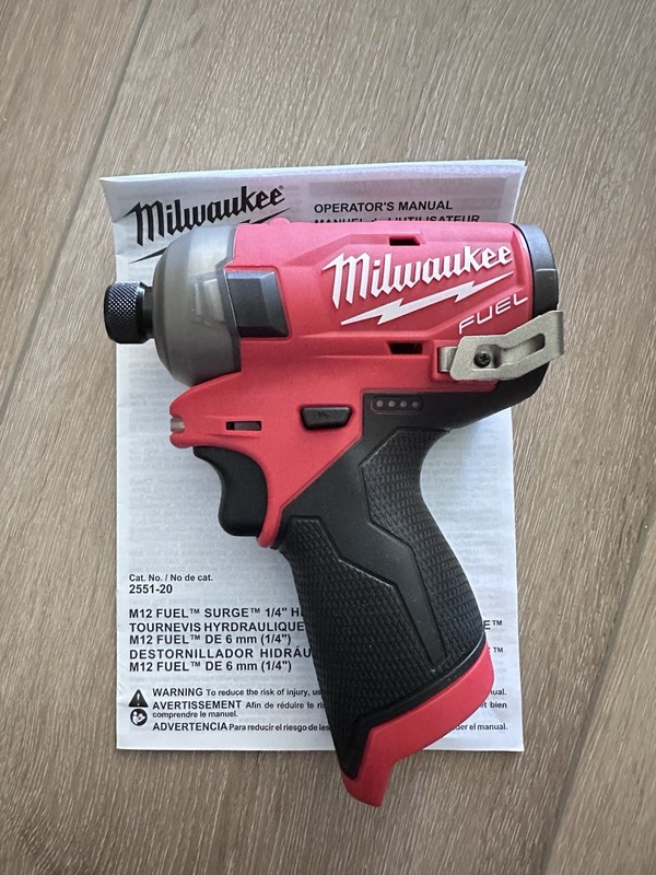 Milwaukee M12 FUEL SURGE 2551-20 1/4″ Hex Hydraulic Impact Driver – BRAND NEW –